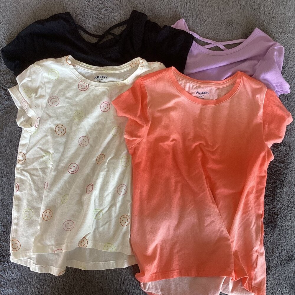 Old Navy 4 Short Sleeve T-shirt Size M